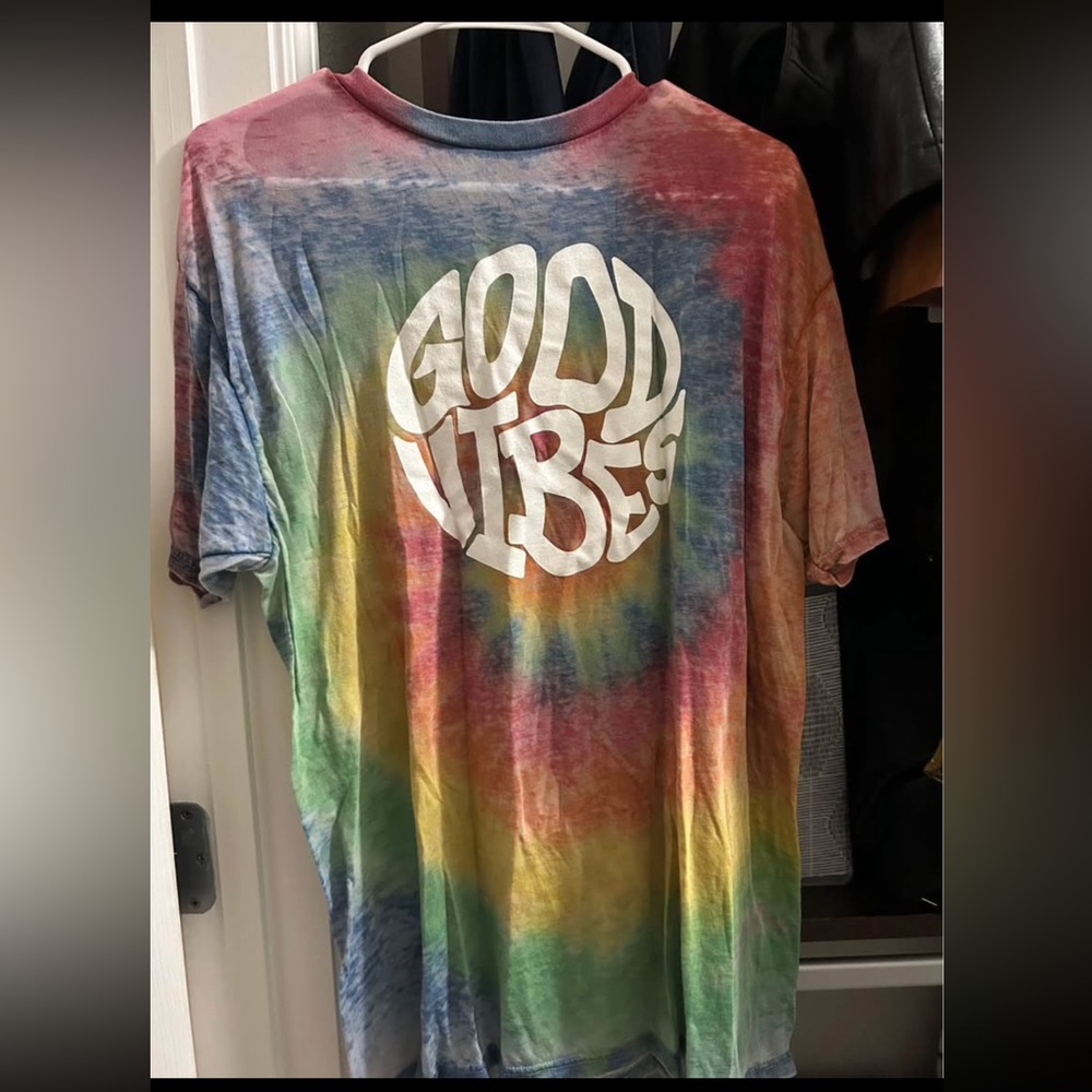 Good Vibes Tie-Dye Short Sleeve Tee